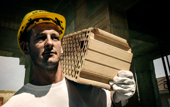 Companie românească, model de bune practici - CEMACON